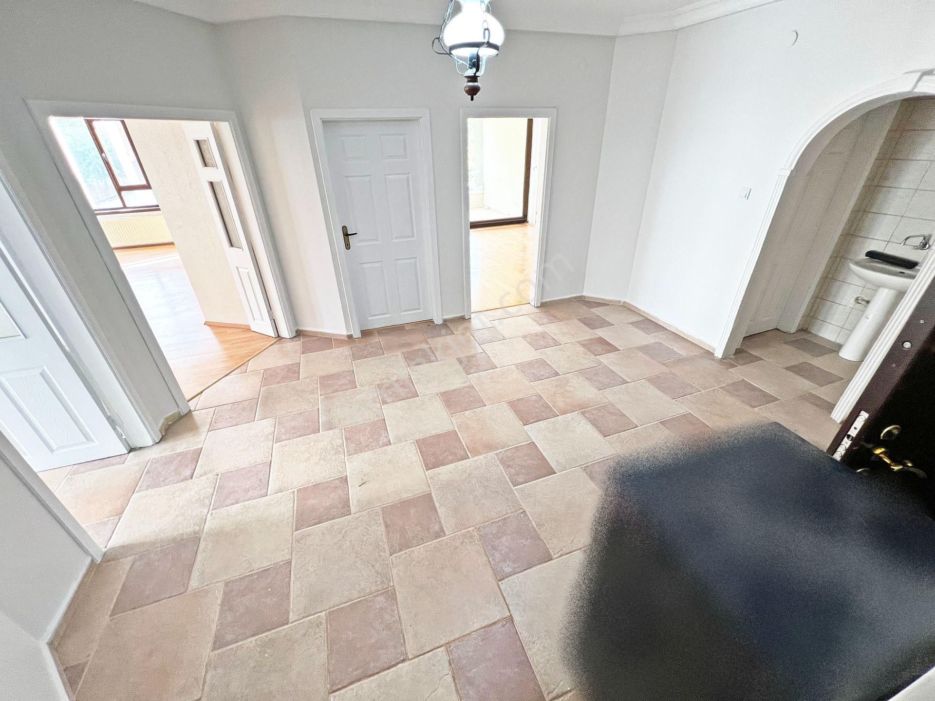 Etlik Şehir Hastanesi Karşısı Yıldız Sitesinde Ebeveyn Banyolu 3+1 Asansörlü 165 M²!! - Görsel 29