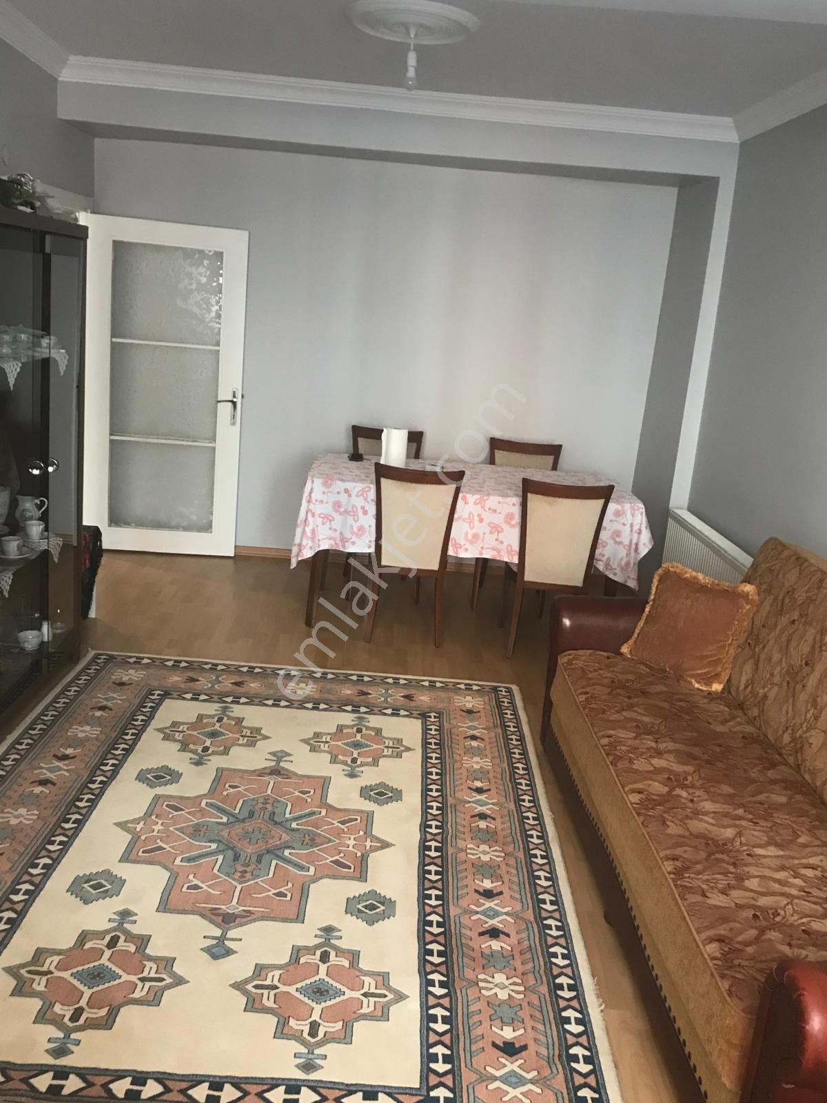 Bankalar Caddesinde 3+1 Harika Konumda Daire