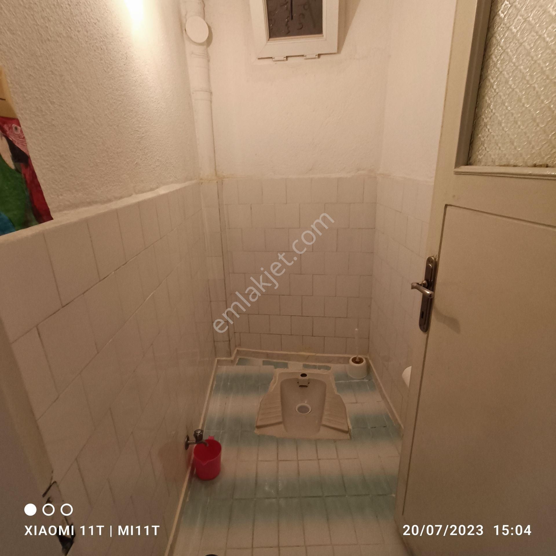 Elit Emlak'tan Satılık Müstakil Ev 2 Katlı 5+1 Bodrum Teras Bahçe Var - Görsel 27