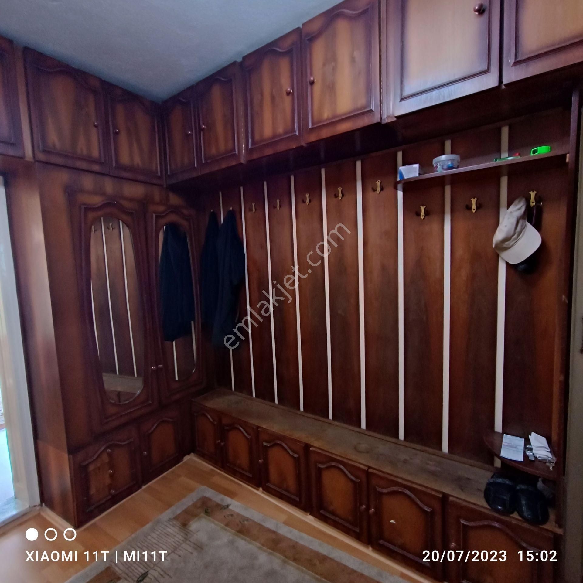 Elit Emlak'tan Satılık Müstakil Ev 2 Katlı 5+1 Bodrum Teras Bahçe Var - Görsel 14