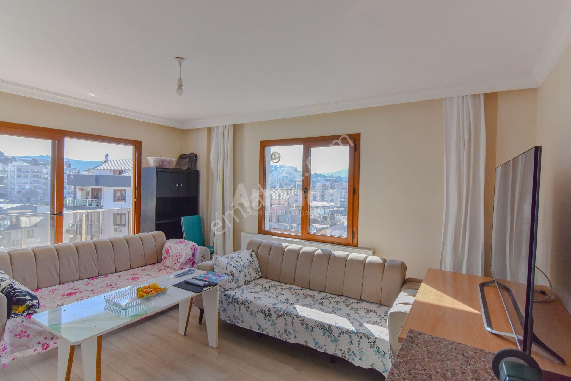 Kuşadası Ege Mahallesi'nde Full Şehir Manzaralı 2+1 Daire - Görsel 7