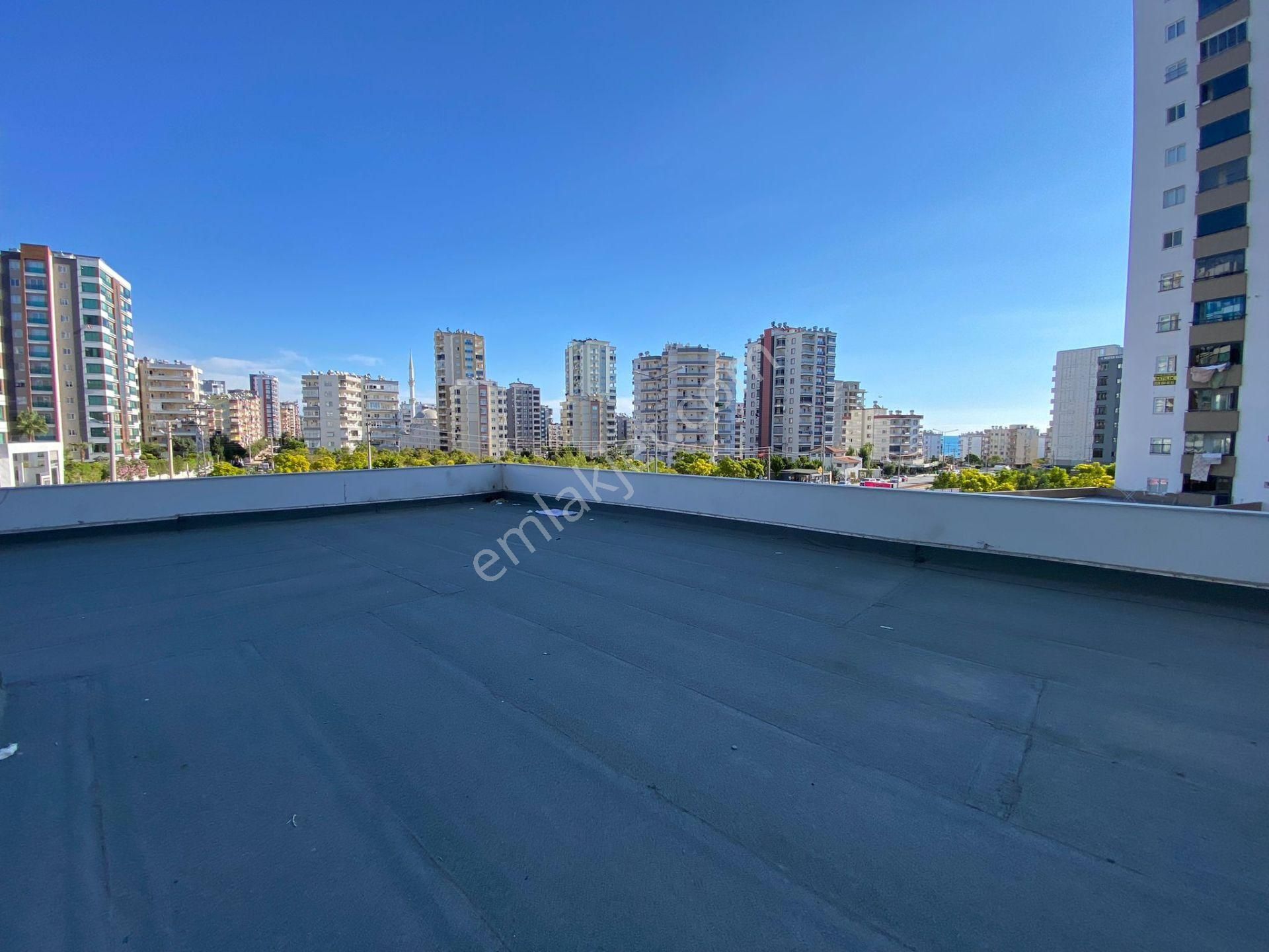 Karınca'dan Akdeniz Mh'de Teraslı Sıfır Yapılı 4+ Satılık