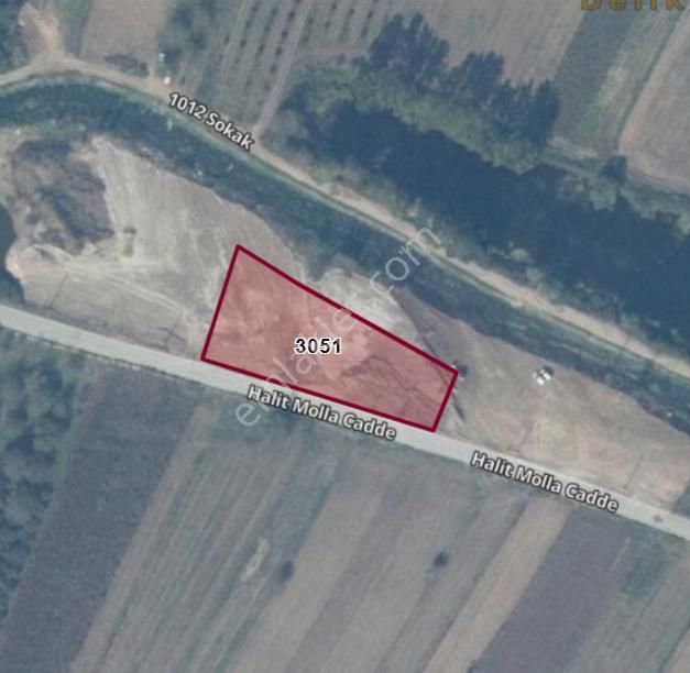 Remax Mavi'den Söğütlü'de Cadde Üzeri Yatırımlık Tarla - Görsel 18