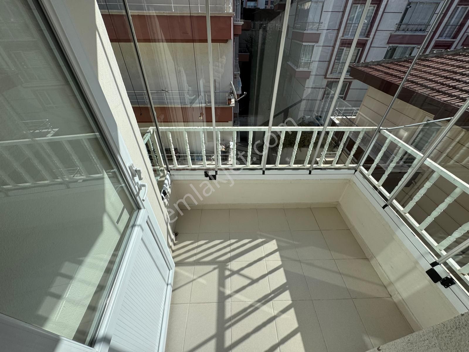 Sancaktepe Mahallesi'nde Full Lüks Yapılı 3+1 Daire! - Görsel 15