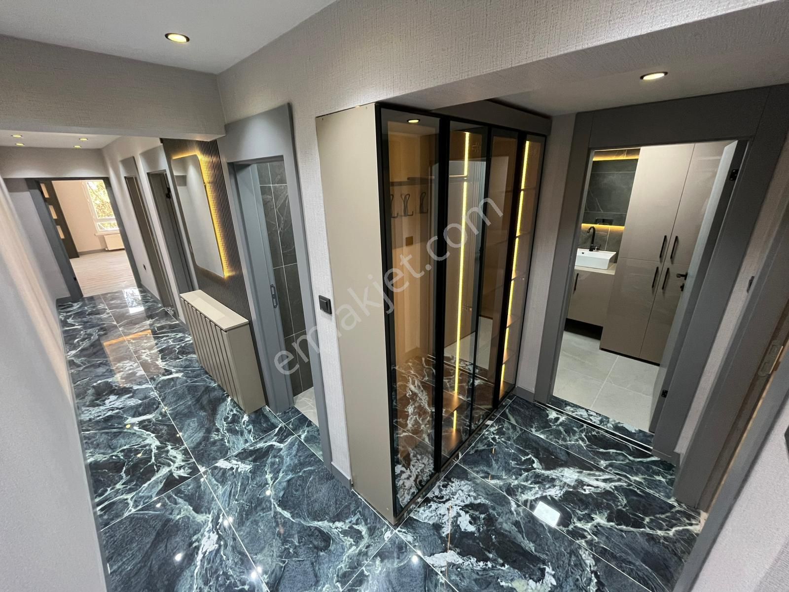 Yunus Emre Mahallesi'nde Full+full Lüks Yapılı 2+1 Daire! - Görsel 28