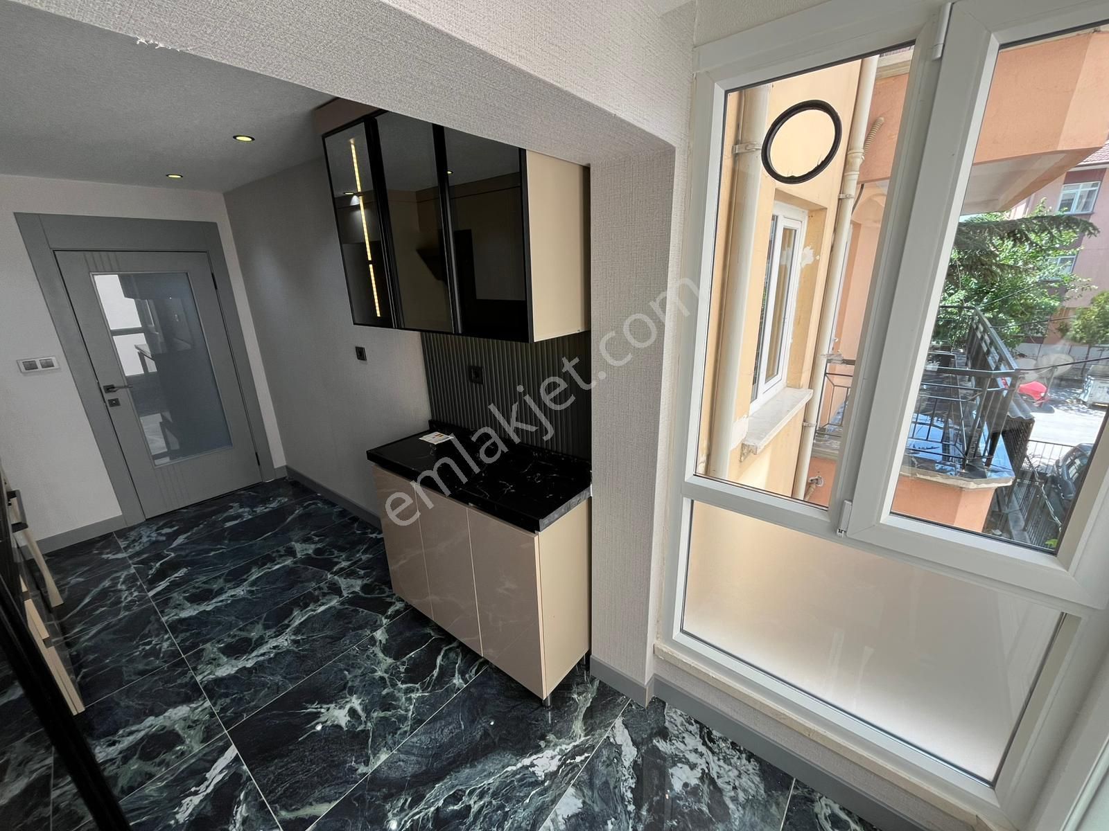 Yunus Emre Mahallesi'nde Full+full Lüks Yapılı 2+1 Daire! - Görsel 8