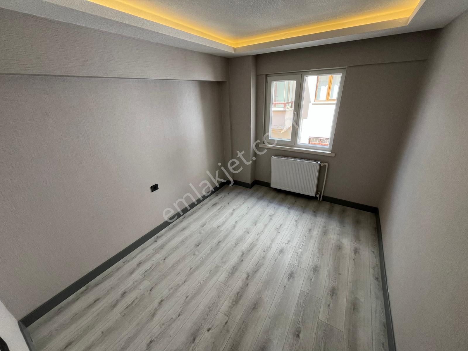 Yunus Emre Mahallesi'nde Full+full Lüks Yapılı 2+1 Daire! - Görsel 24