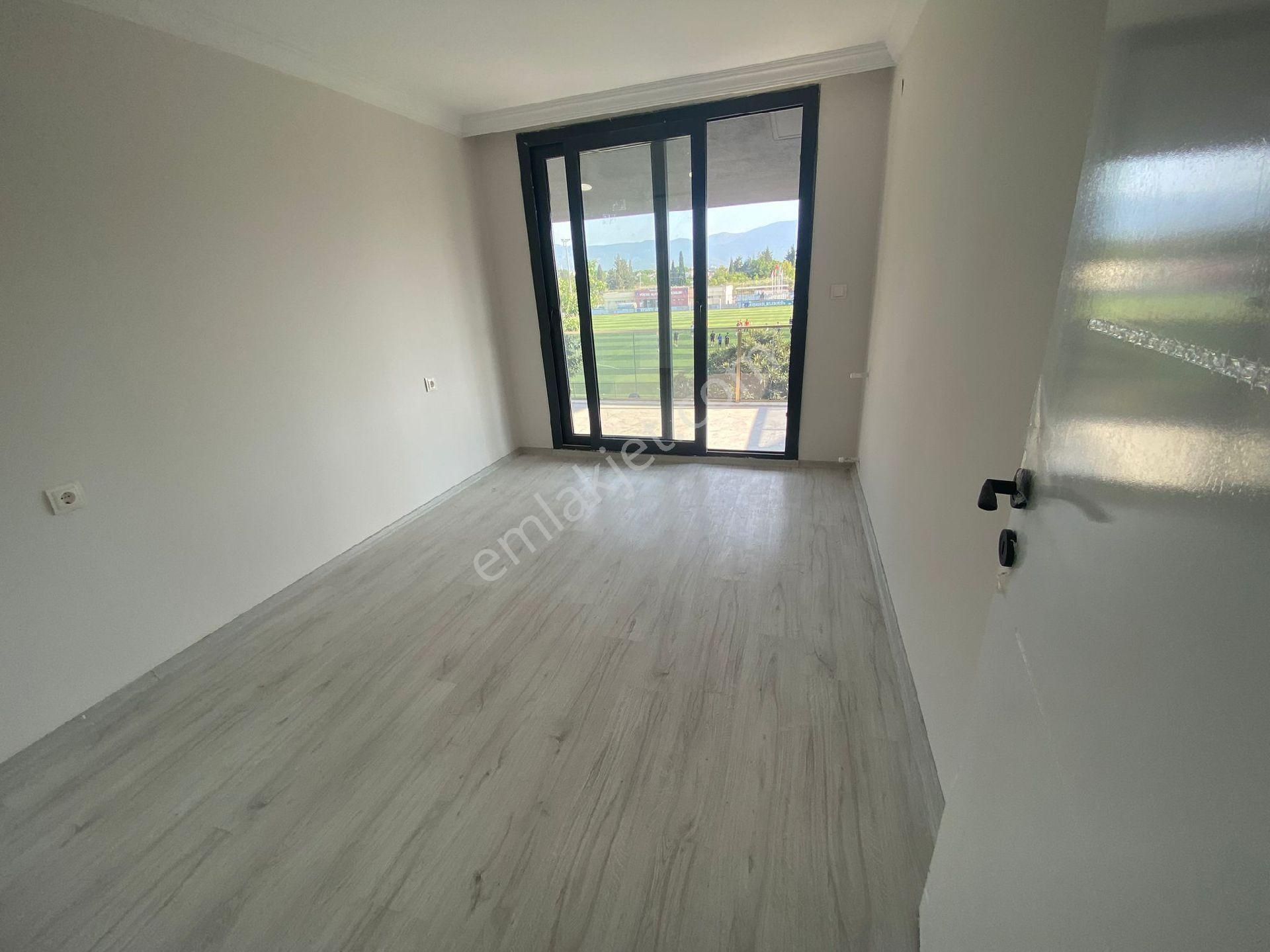 Kuşadası Karaova Bölgesinde Denize 300 Mt 4+1 Yazlık - Görsel 21