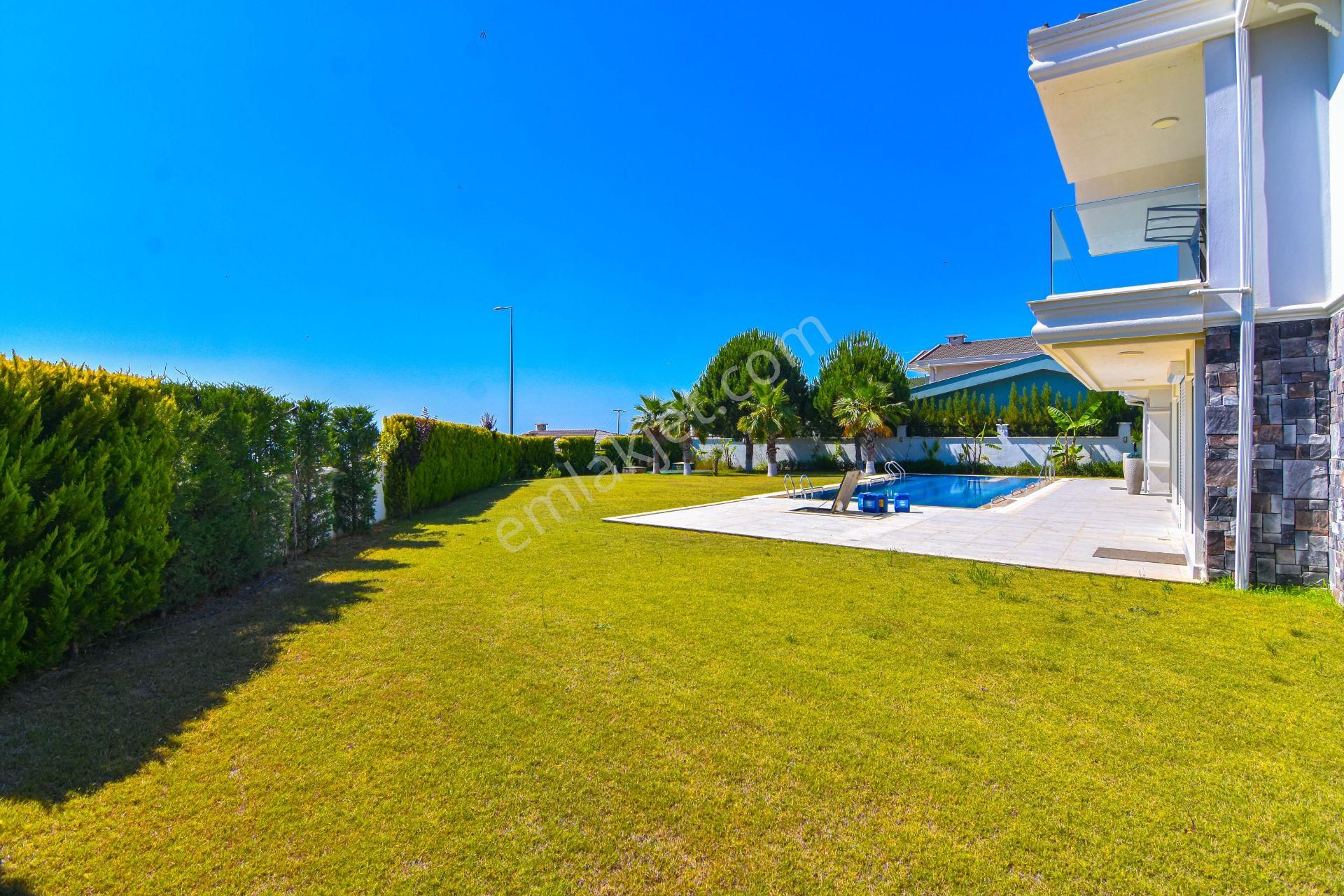 Yaylaköy'de Full Kuşadası Ve Deniz Manzaralı 6+1 Malikane - Görsel 30