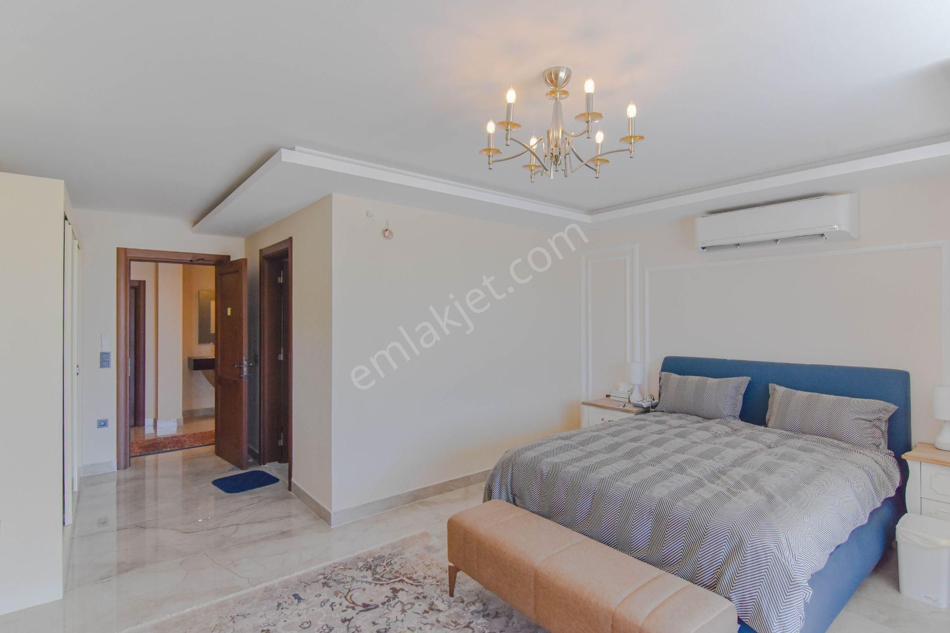 Yaylaköy'de Full Kuşadası Ve Deniz Manzaralı 6+1 Malikane - Görsel 10