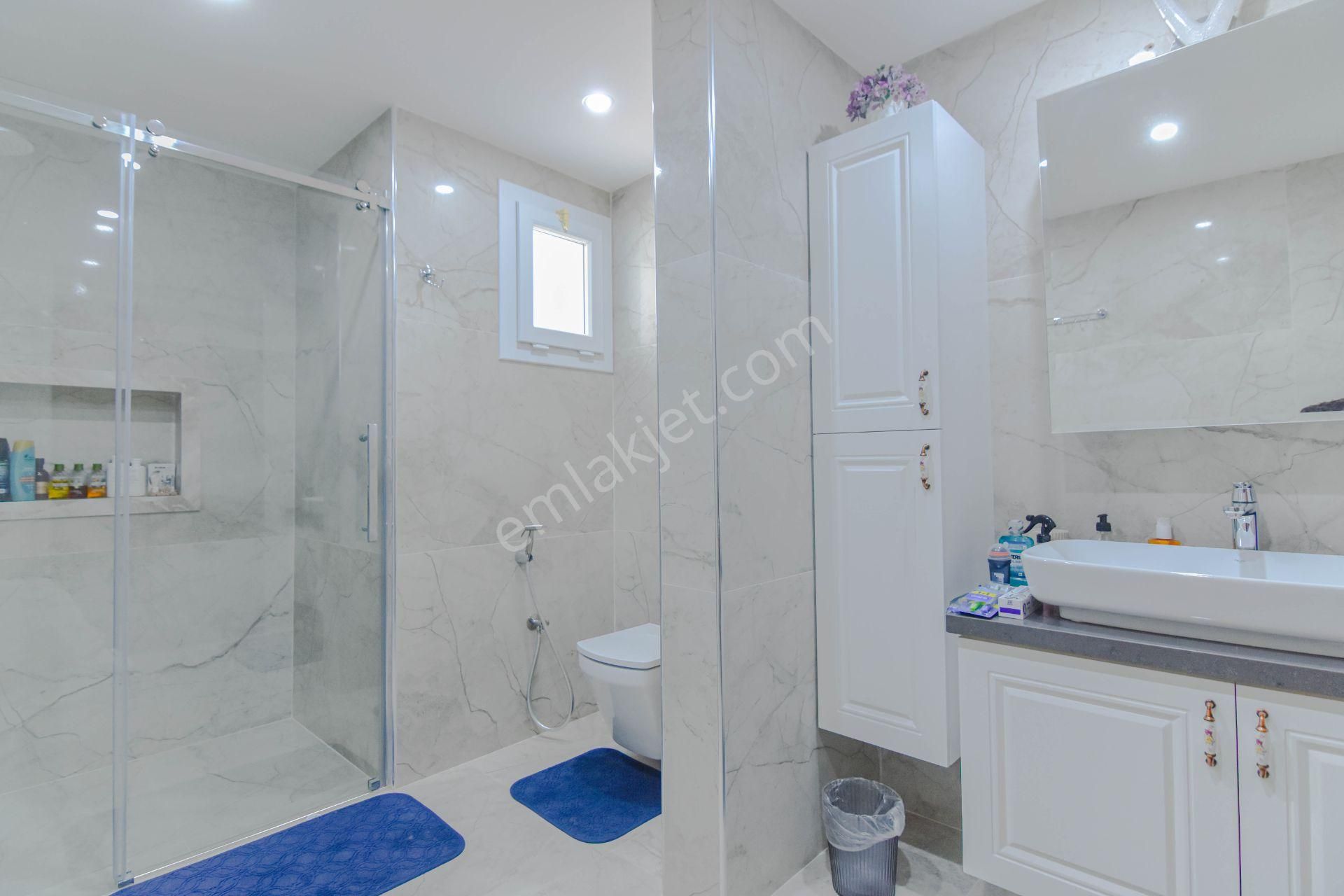 Yaylaköy'de Full Kuşadası Ve Deniz Manzaralı 6+1 Malikane - Görsel 9