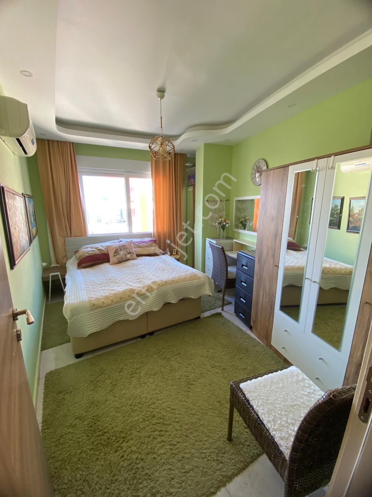 Satılık Daıre 1+1 Alanya Mahmutlar Denıze 800m