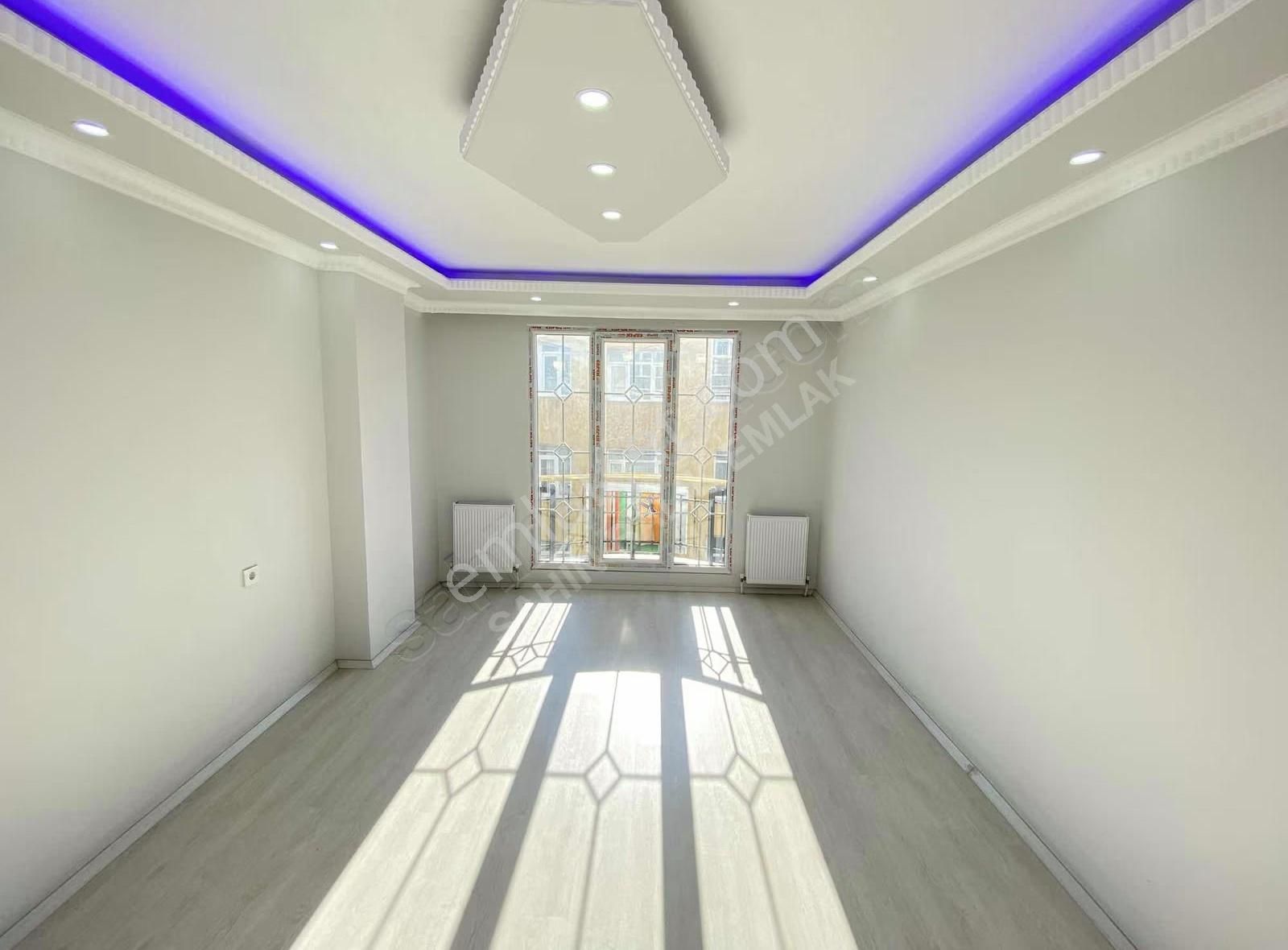 Şahin İnşattan Yunusemre Sondurakta 90 M2 2+1 Sıfır Daire