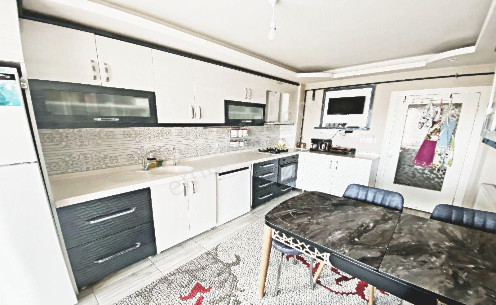 Ovacık'ta Cadde Üzerinde Full Yapılı 3+1 Daire! - Görsel 4