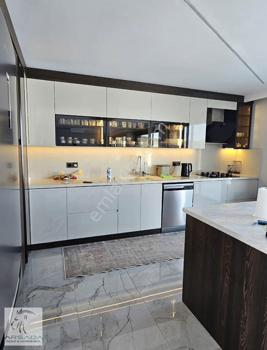 Kuşadası Yayla Köyde Deniz Manzaralı Havuzlu Satılık Müstakil - Görsel 22