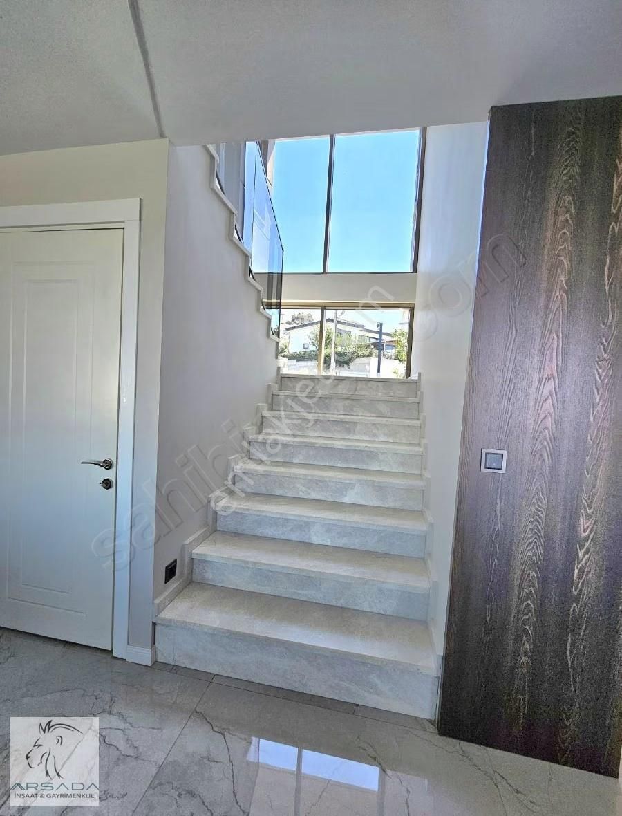 Kuşadası Yayla Köyde Deniz Manzaralı Havuzlu Satılık Müstakil - Görsel 20