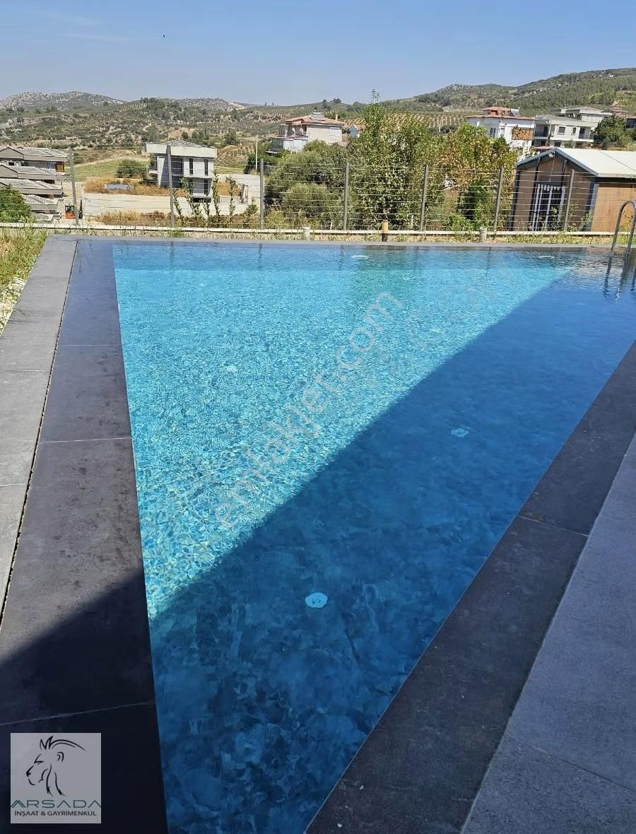 Kuşadası Yayla Köyde Deniz Manzaralı Havuzlu Satılık Müstakil - Görsel 6