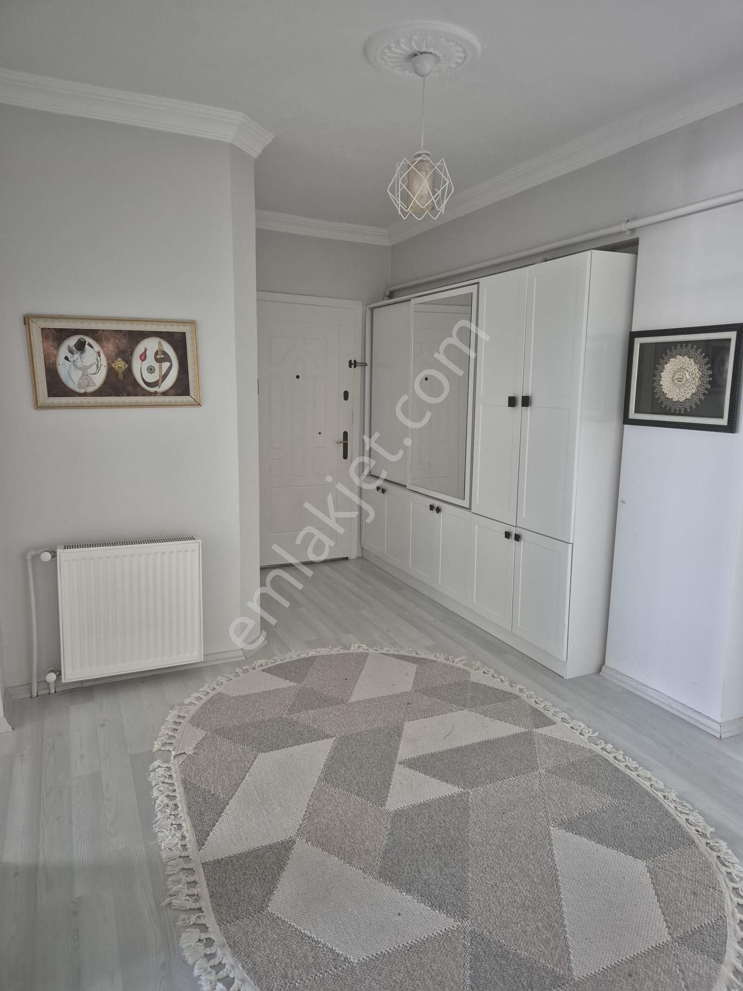 Kuzey Yıldızı'nda Site İçerisinde Full Yapılı Manzaralı Daire - Görsel 8