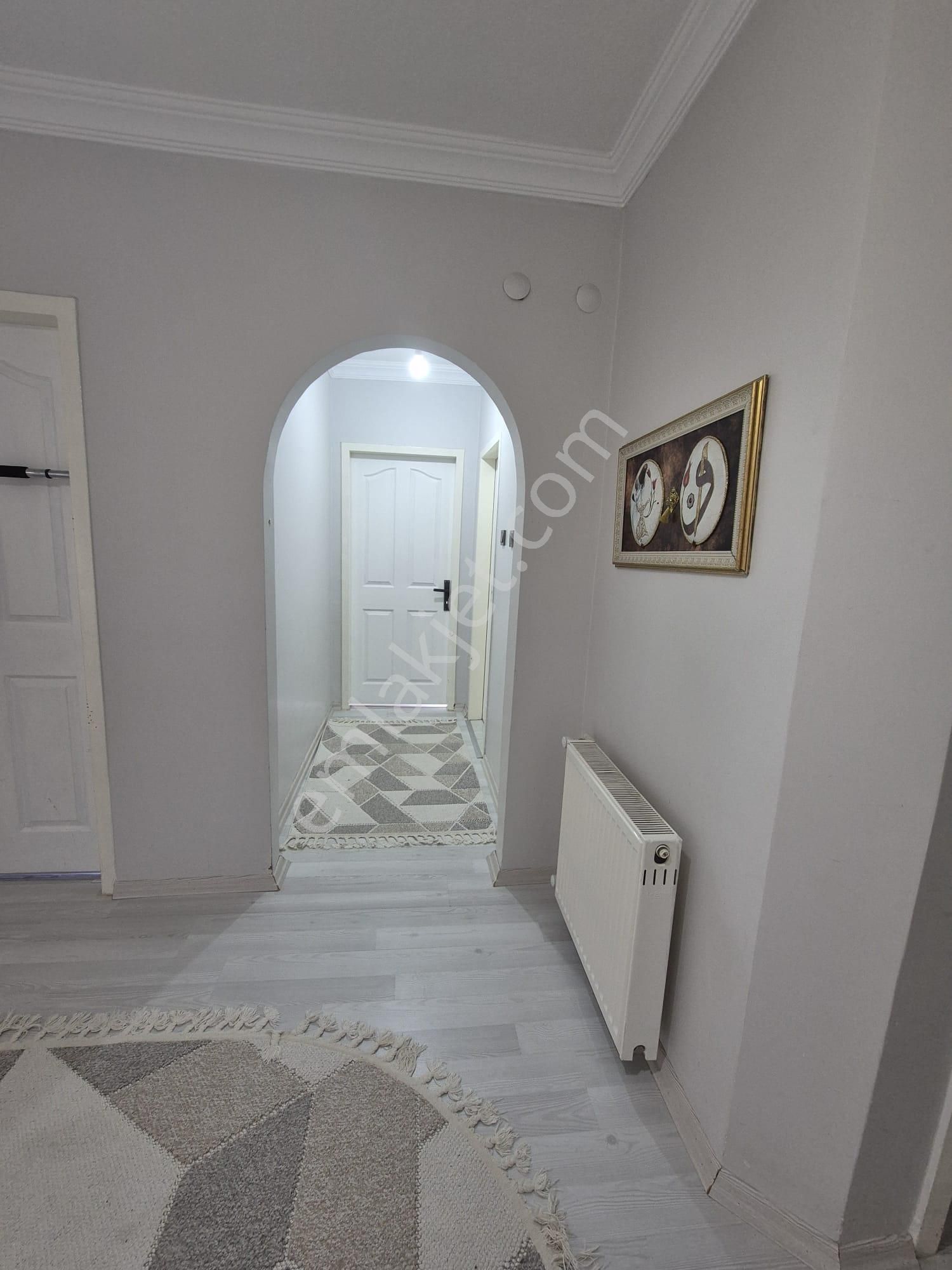 Kuzey Yıldızı'nda Site İçerisinde Full Yapılı Manzaralı Daire - Görsel 3