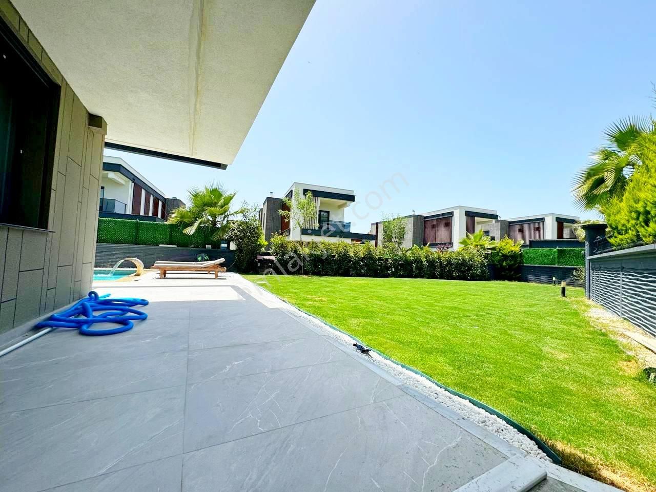 Değirmendere’de 500 M2 Arsa İçinde Özel Havuzlu Villa - Görsel 12