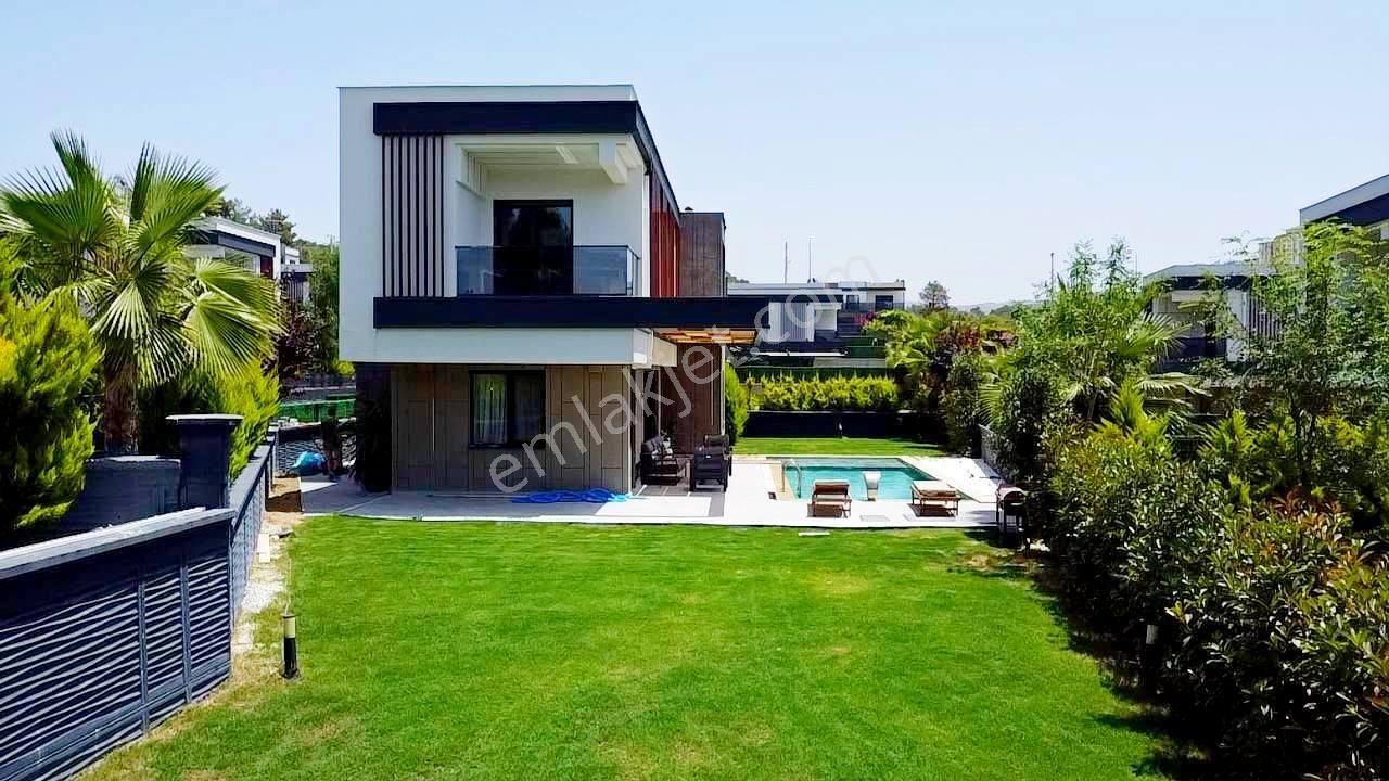 Değirmendere’de 500 M2 Arsa İçinde Özel Havuzlu Villa - Görsel 5