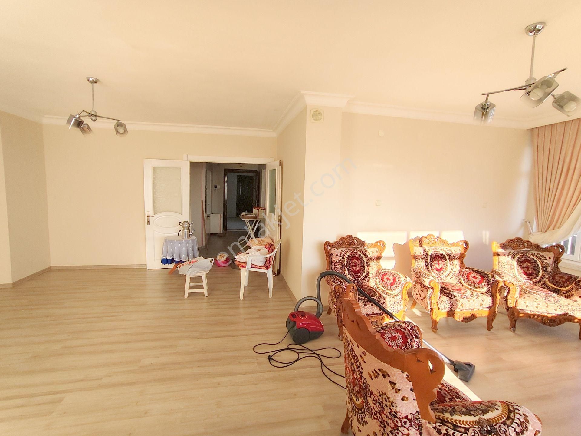 Lemas Emlak : Mezitli Menderes Mah Kiralık Daire - Görsel 6