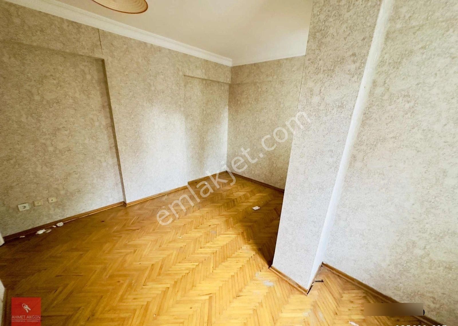 Emka Ulu Sitesi 3+1 Net 125 M2 Ön Cephe Geniş Satılık Daire - Görsel 11