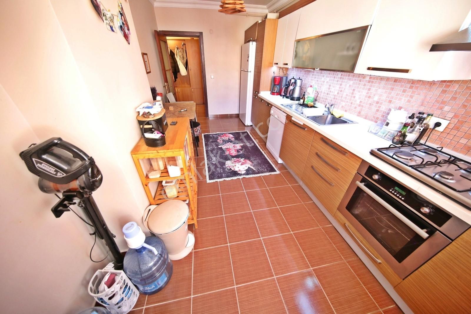 Yatırım'dan İdealtepe'de Ebeveyn B. Sokağa Cepheli 4+2 Dubleks - Görsel 4