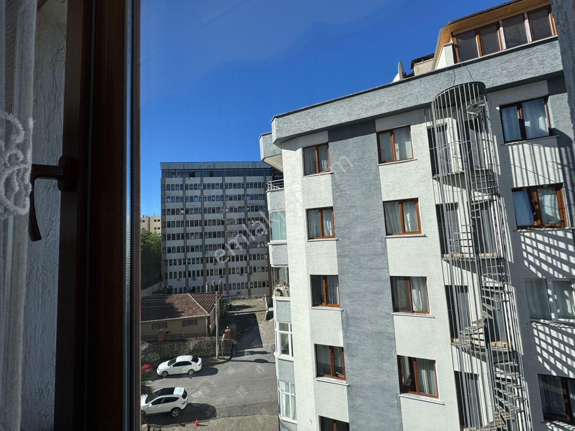 Trabzon 3 Nolu Erdoğdu Mahallesi Gözde Sitesi 3+1 Satılık Konut - Görsel 15