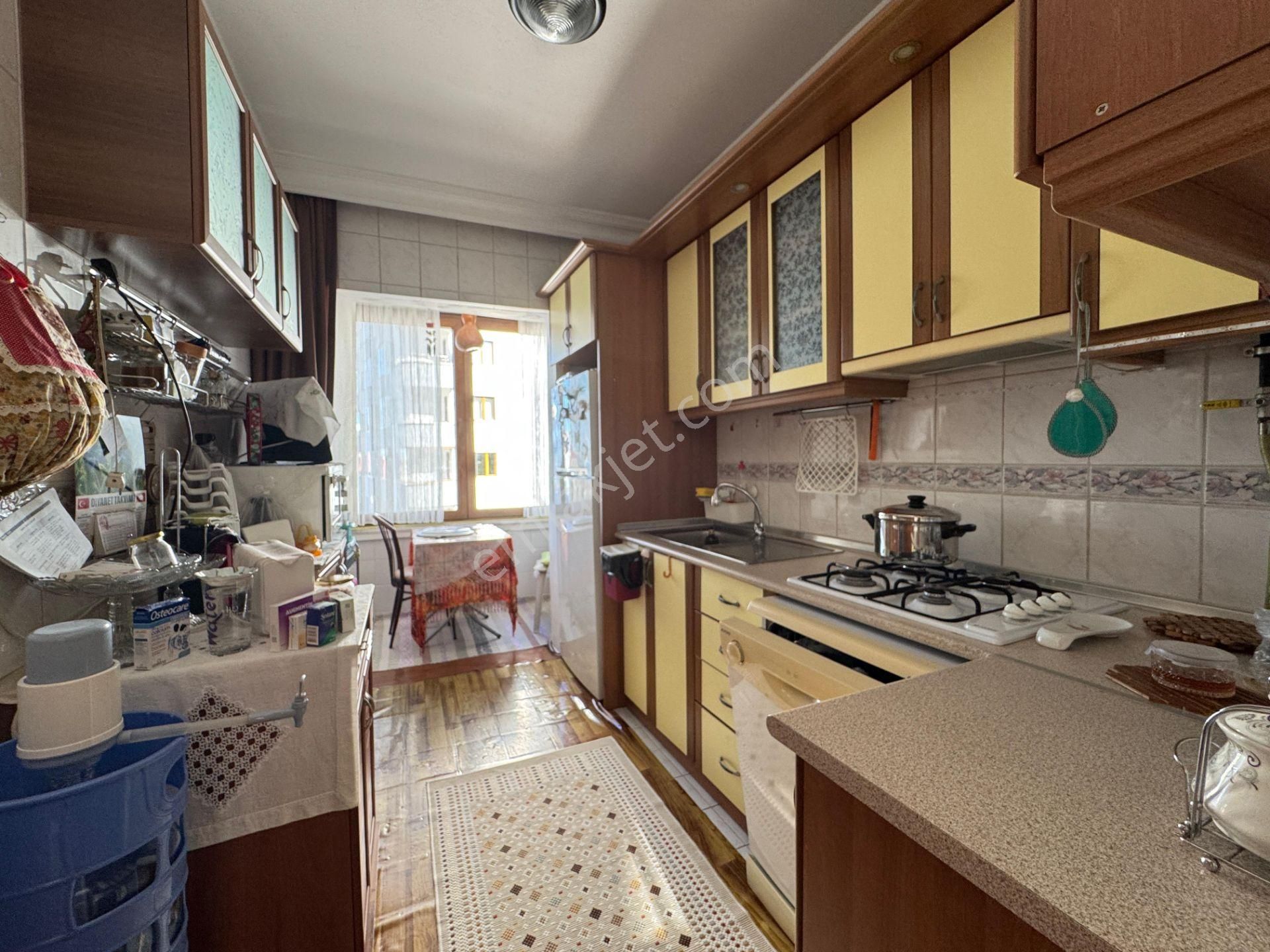 Trabzon 3 Nolu Erdoğdu Mahallesi Gözde Sitesi 3+1 Satılık Konut - Görsel 7
