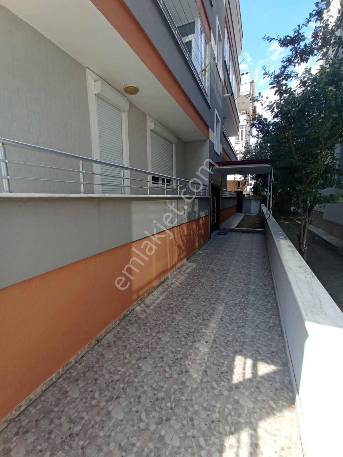 Poyraz Gayrimenkul'den Akçay Merkez'de Satılık Doğalgazlı Asansörlü Dubleks Daire - Görsel 33