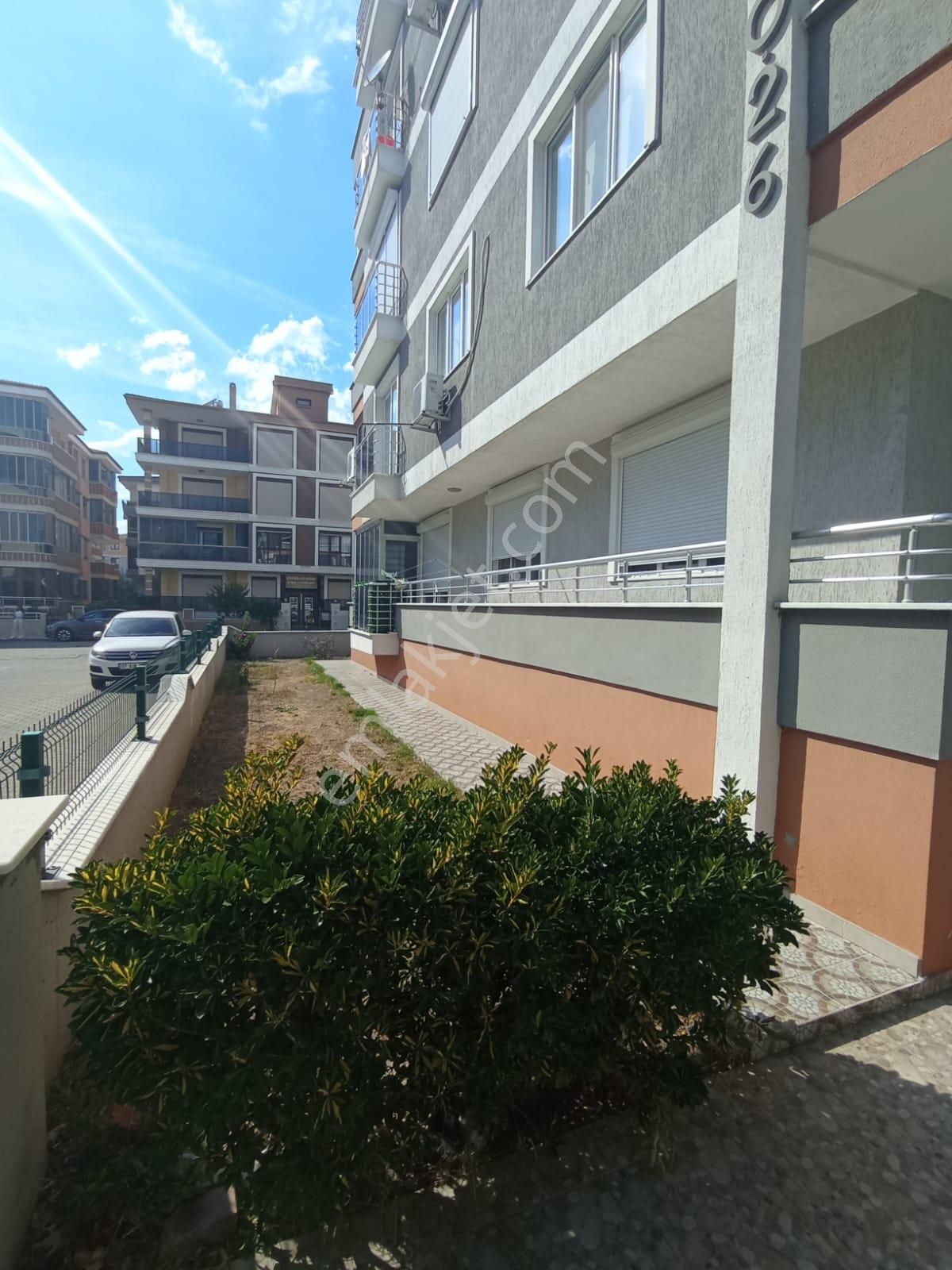 Poyraz Gayrimenkul'den Akçay Merkez'de Satılık Doğalgazlı Asansörlü Dubleks Daire - Görsel 32