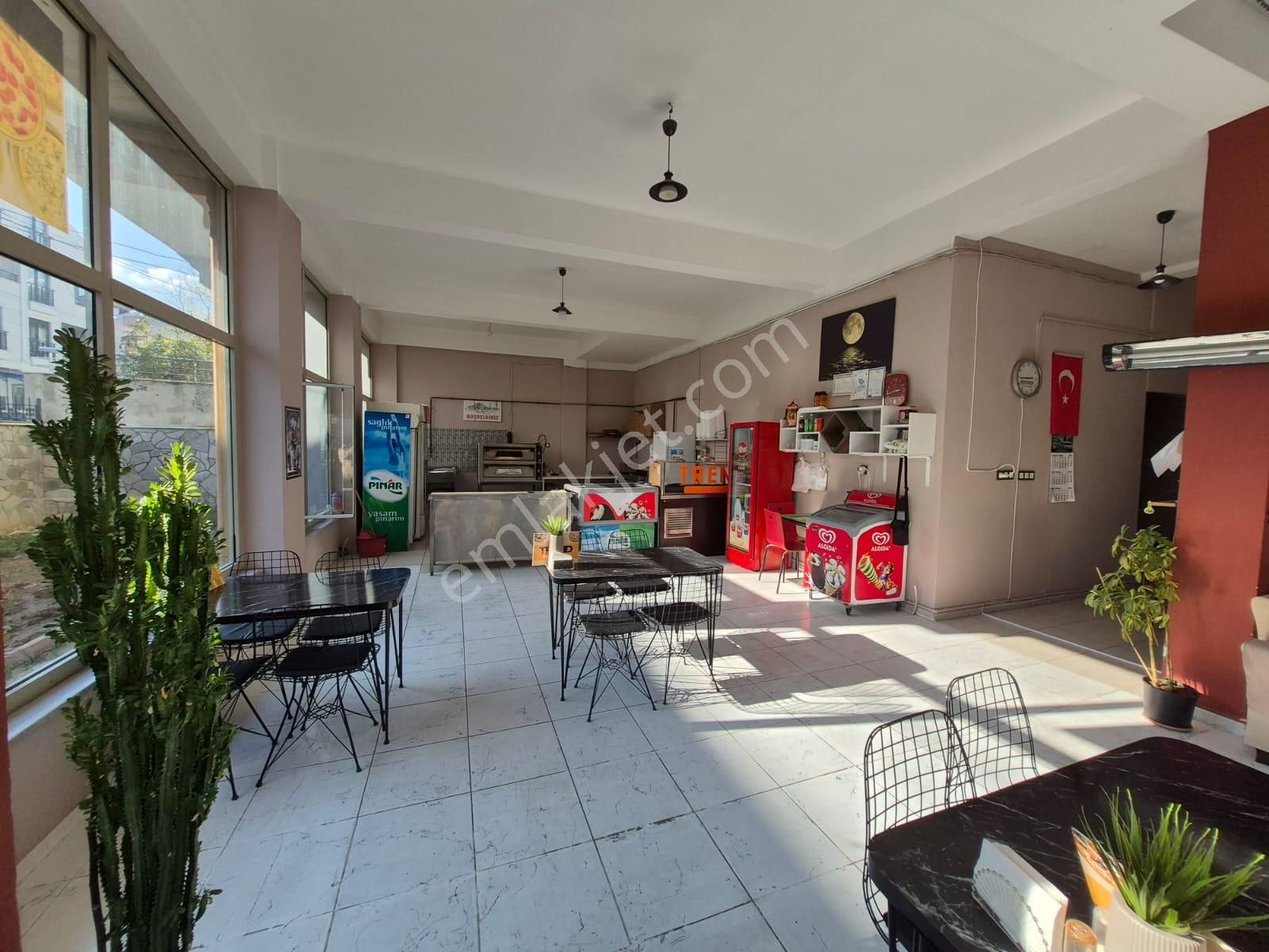 Bandırma 17 Eylül Mahallesi Trend Pizza Devren Kiralık - Görsel 4