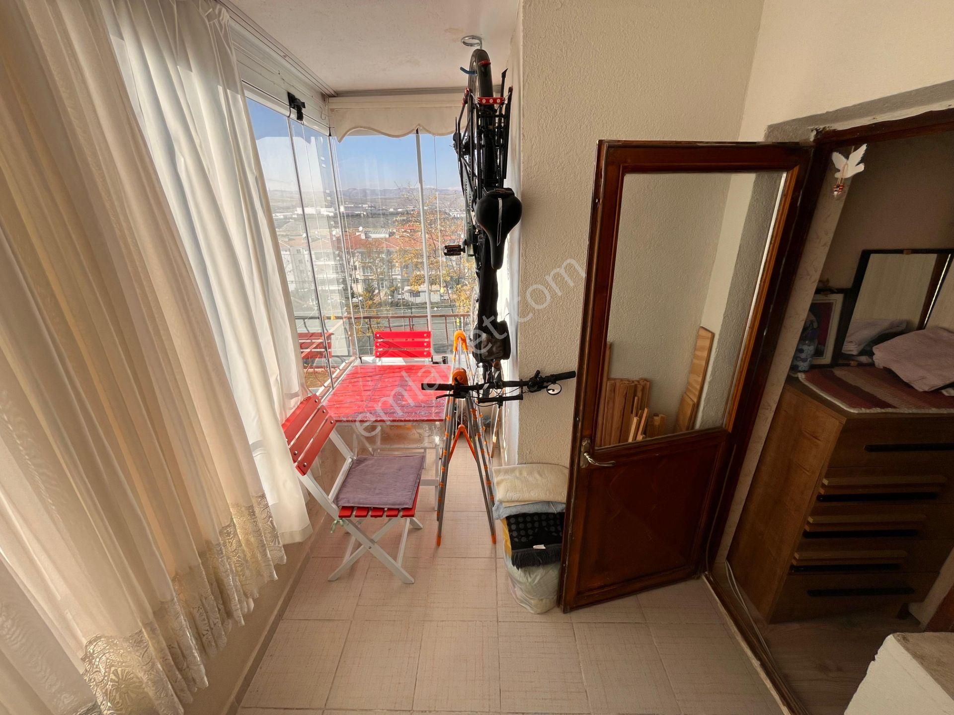 Ankara Kazançtan Yapılı Masrafsız Açık Cepheli 3+1 Geniş Metrekareli Salon Bağımsız Satılık Daire - Görsel 22