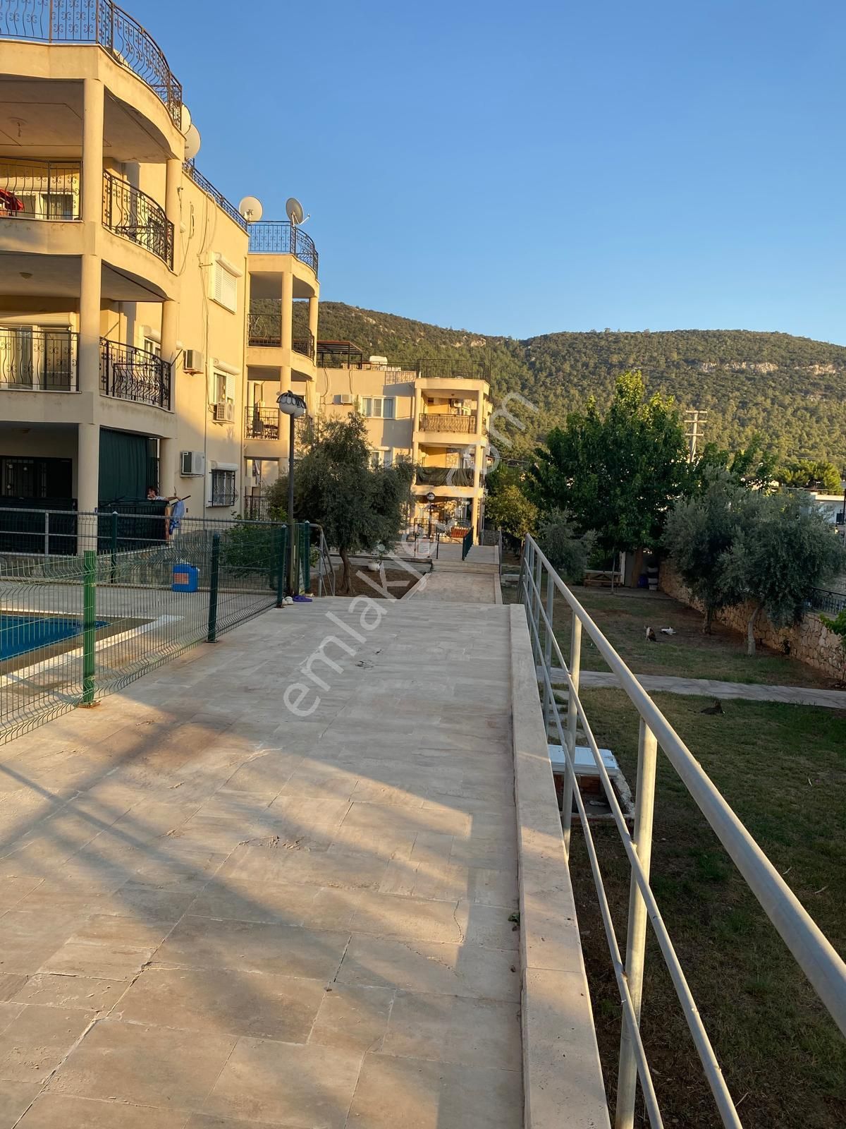 Aydın Akbük'te Satılık Havuzlu Site İçerisinde Full Deniz Manzaralı Terasa Sahip 4+1 Eşyalı Daire - Görsel 33