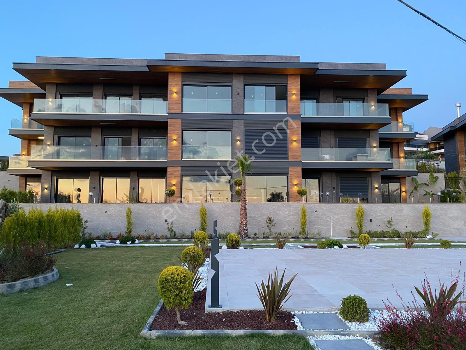 Kuşadası'nda Ful Panoramik Deniz Manzaralı 3+1 150m2 Muhteşem Lux Elit Residans - Görsel 31