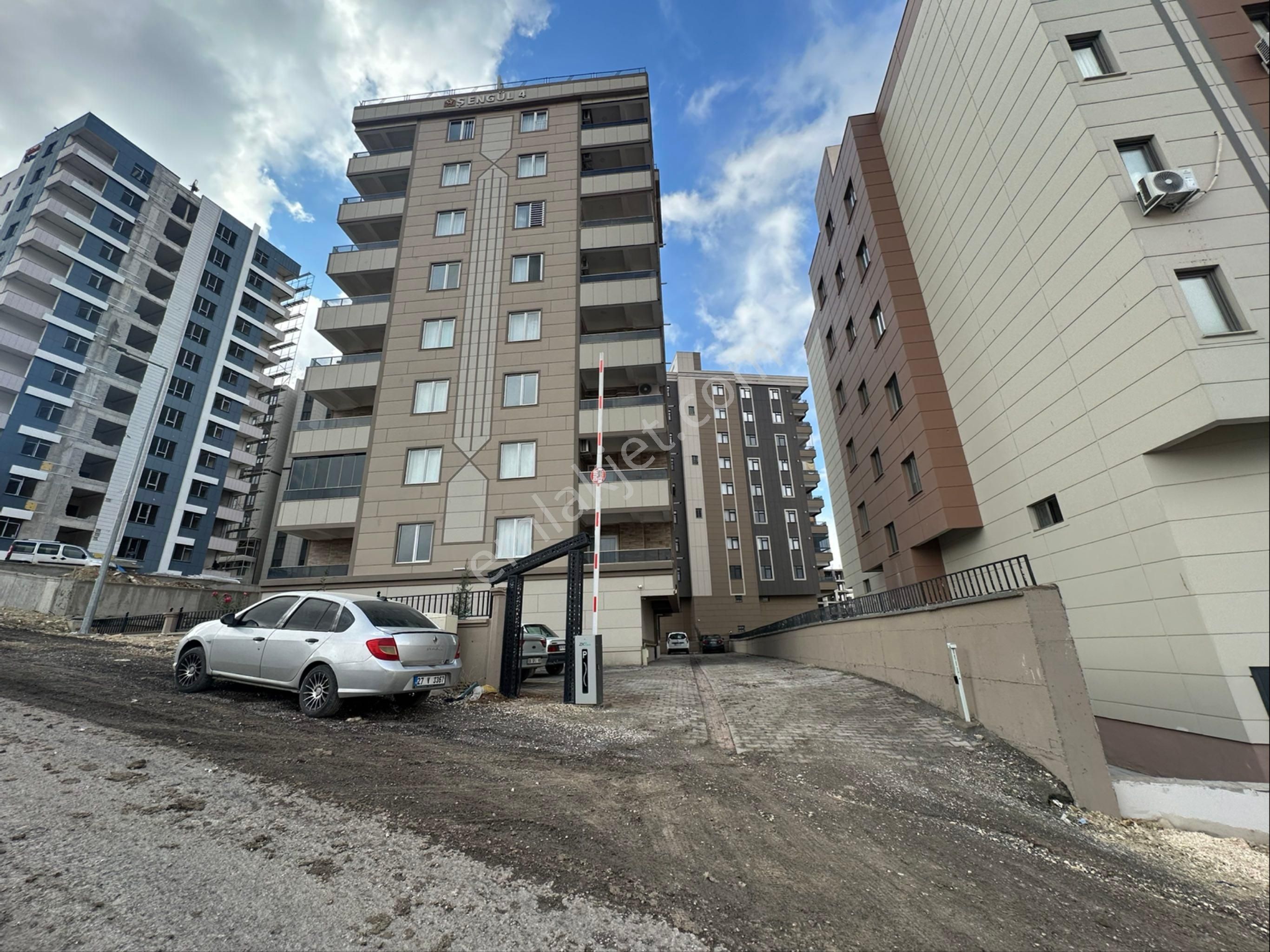 Akev Gayrimenkul'den Karaköprü Narlıkuyu'da Giriş Kat 2+0 Daire - Görsel 12