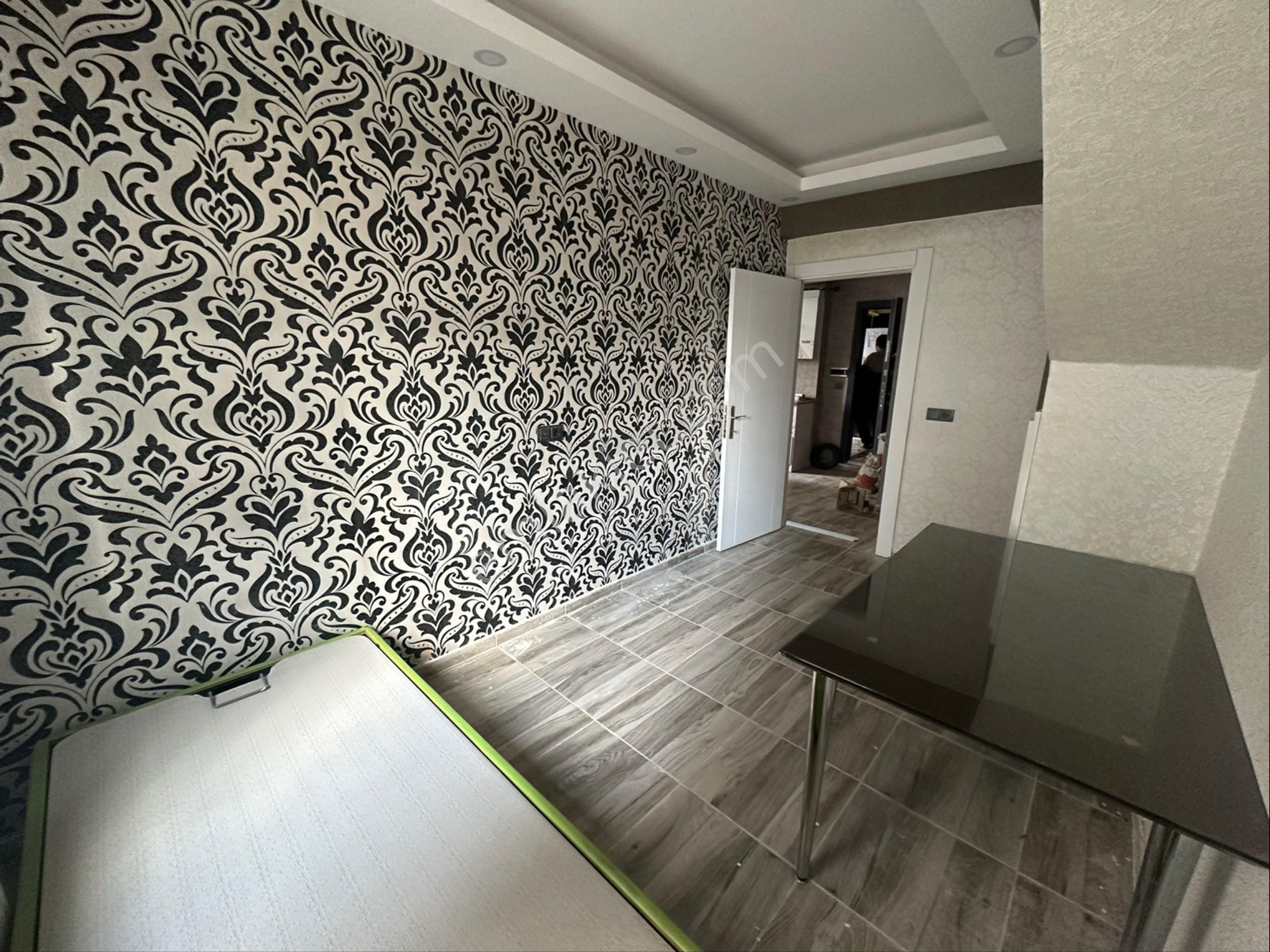 Akev Gayrimenkul'den Karaköprü Narlıkuyu'da Giriş Kat 2+0 Daire - Görsel 4