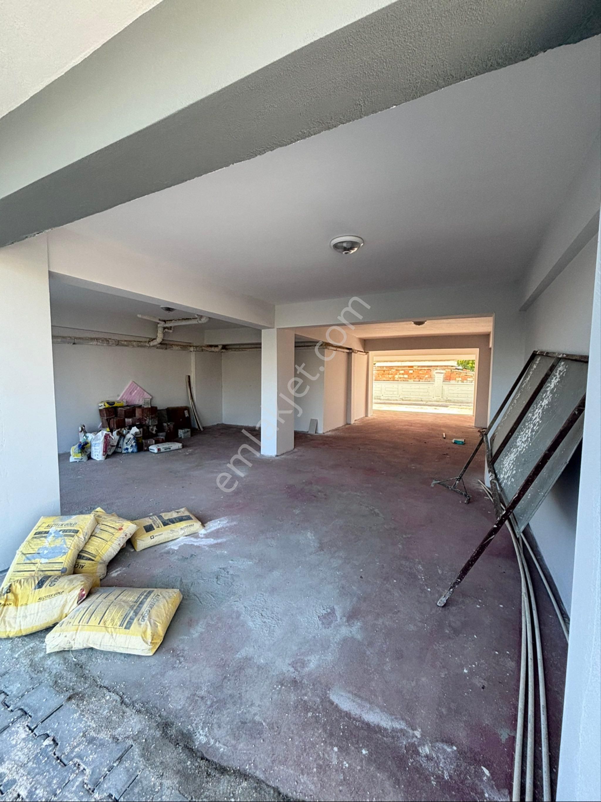 Efendi Mh. 3+1 Arakat,135 M2 Asansörlü Satılık Fırsat Daire - Görsel 18