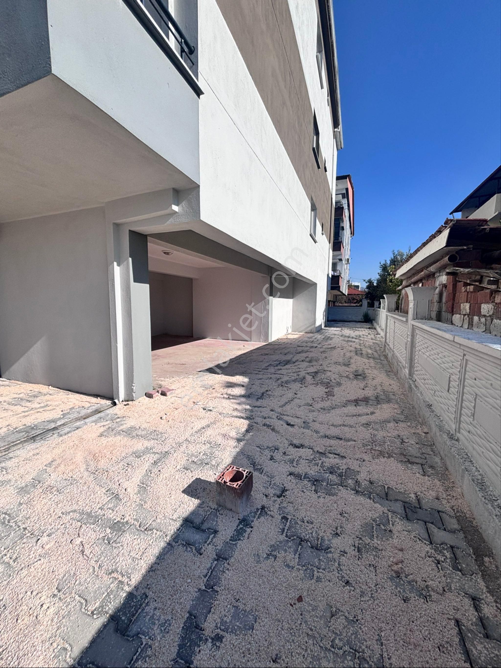 Efendi Mh. 3+1 Arakat,135 M2 Asansörlü Satılık Fırsat Daire - Görsel 20