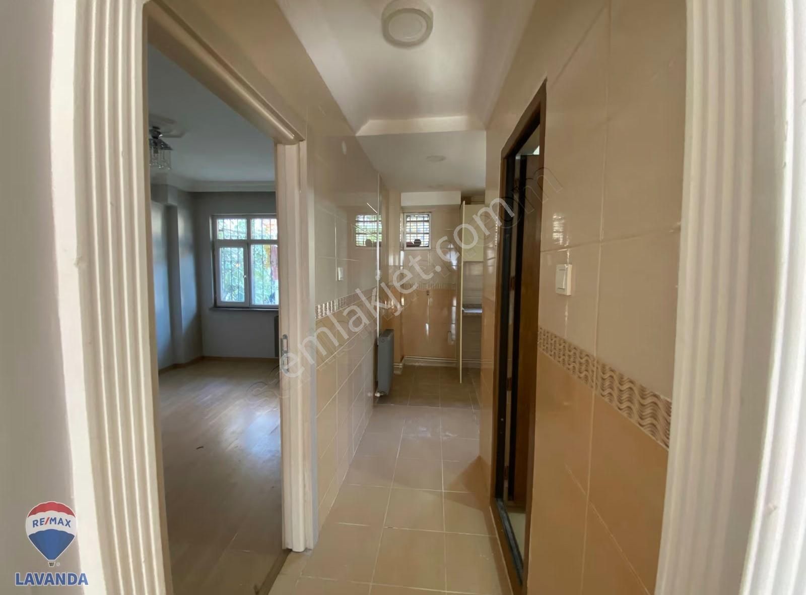 Remax Lavanda'dan Fatih Balata Yakın 2+1 Kiralık Daire - Görsel 3