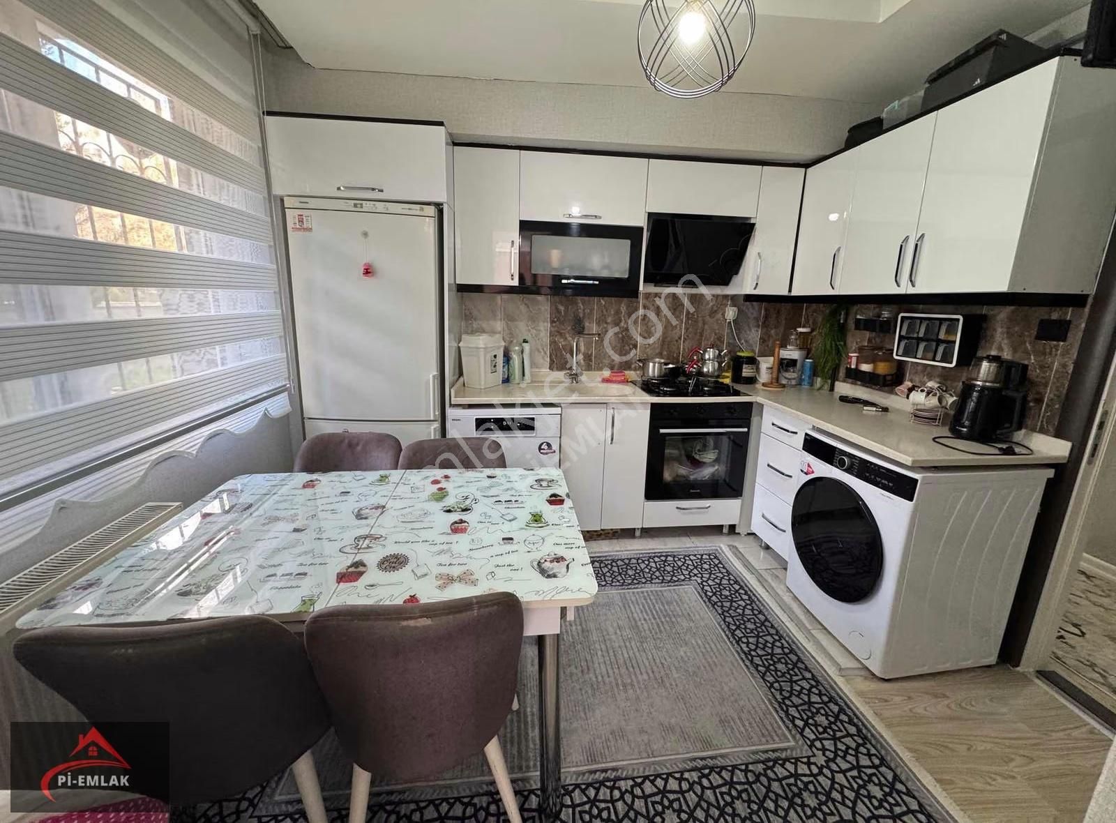 Altındağ Beşikkaya 8. Cadde'de İstanbul Borsa Lisesi Karşısında 3+1 - Görsel 35