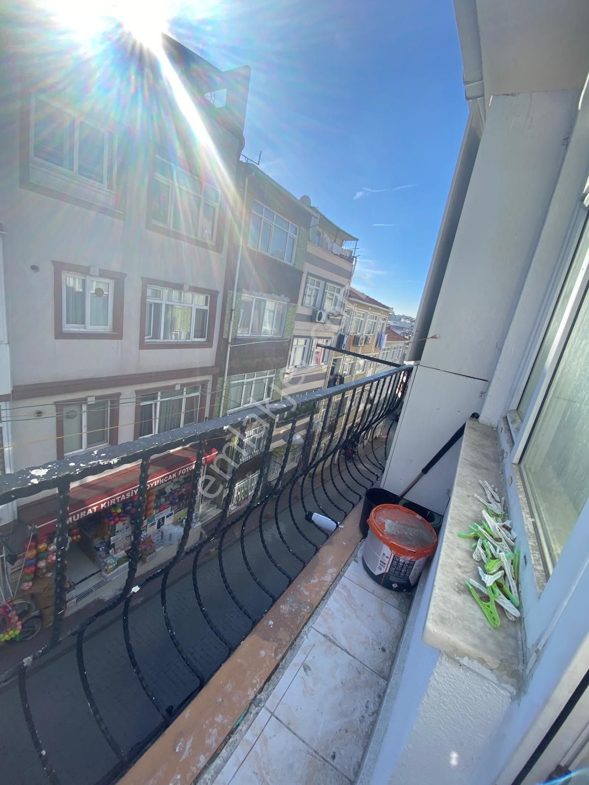 Fatih Hırka_i Şerif Mahallesinde Melek Hoca Caddesinde/ 2+1/75m2/3.kat / Satılık Daire - Görsel 4