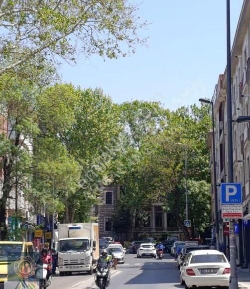 Üsküdar Merkezi Konum Yatay Mimari 2+1 80 M2 Satılık Daire - Görsel 11