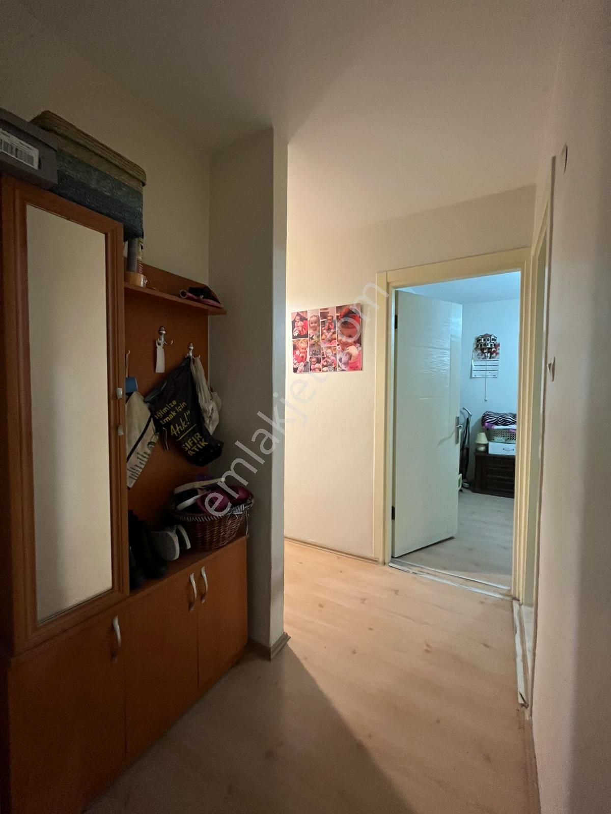 Asil'den Üçkuyularda Cadde Yakını 3+1 Bakımlı Otoparklı Daire - Görsel 19