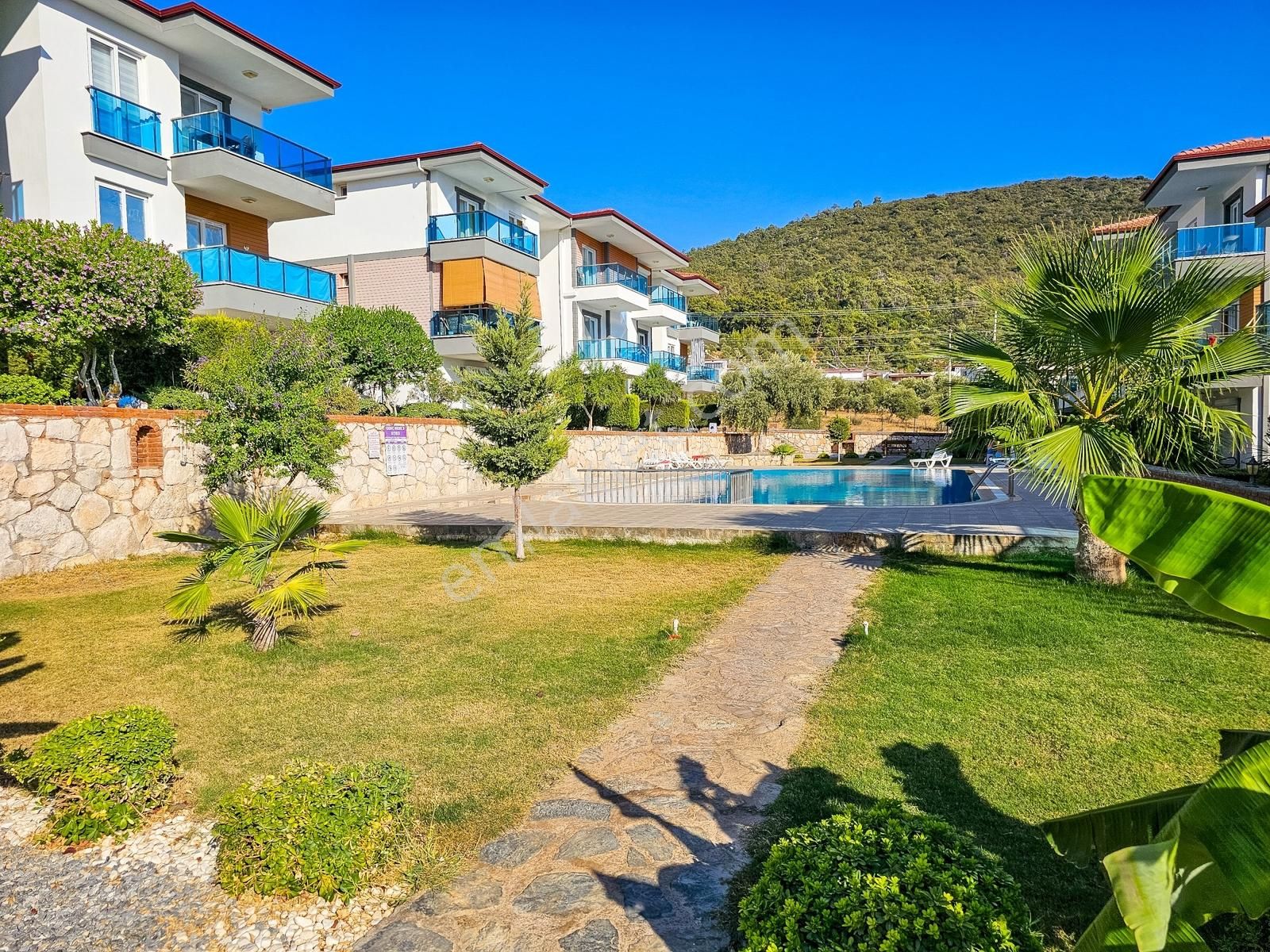 Didim Akbük`te Havuzlu Sitede Satılık 1+1 Eyalı Sıfır Daire - Görsel 22