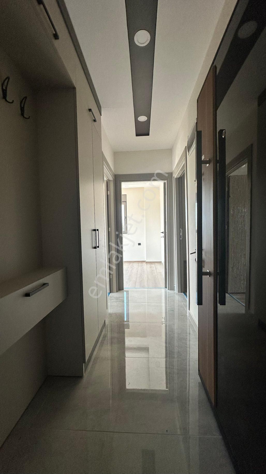 Bahçeyakada Satılık 2+1 Sıfır Arakat Lüks Daireler - Görsel 14