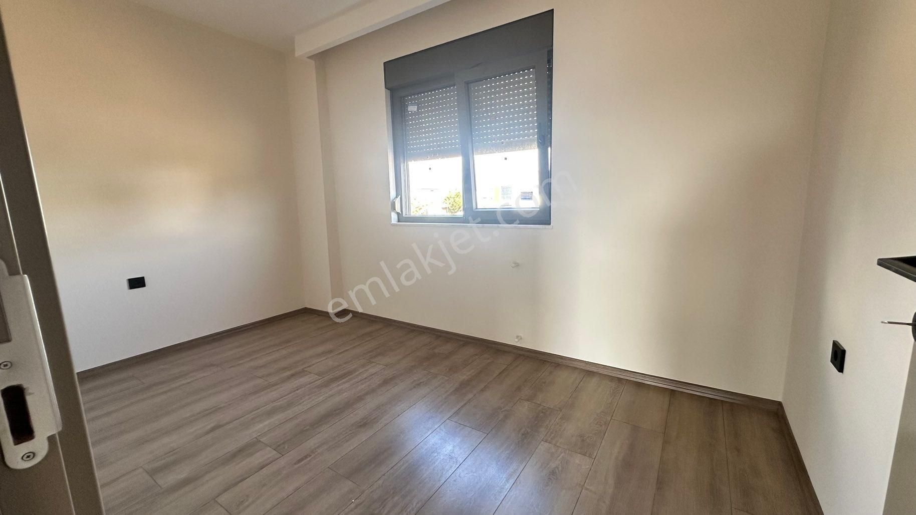 Bahçeyakada Satılık 2+1 Sıfır Arakat Lüks Daireler - Görsel 2