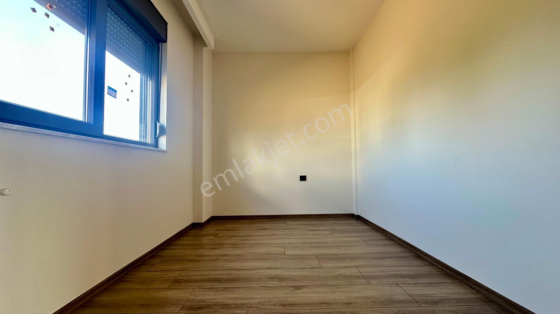 Bahçeyakada Satılık 2+1 Sıfır Arakat Lüks Daireler - Görsel 35