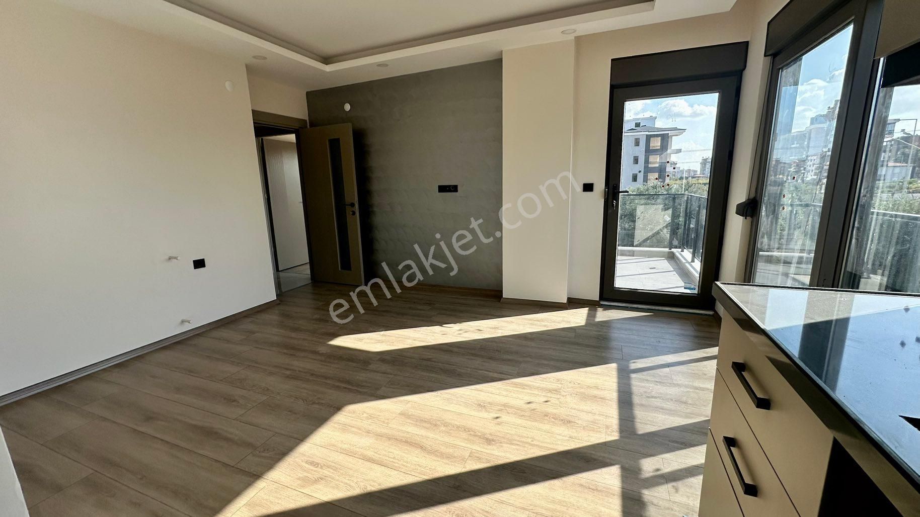 Bahçeyakada Satılık 2+1 Sıfır Arakat Lüks Daireler - Görsel 28